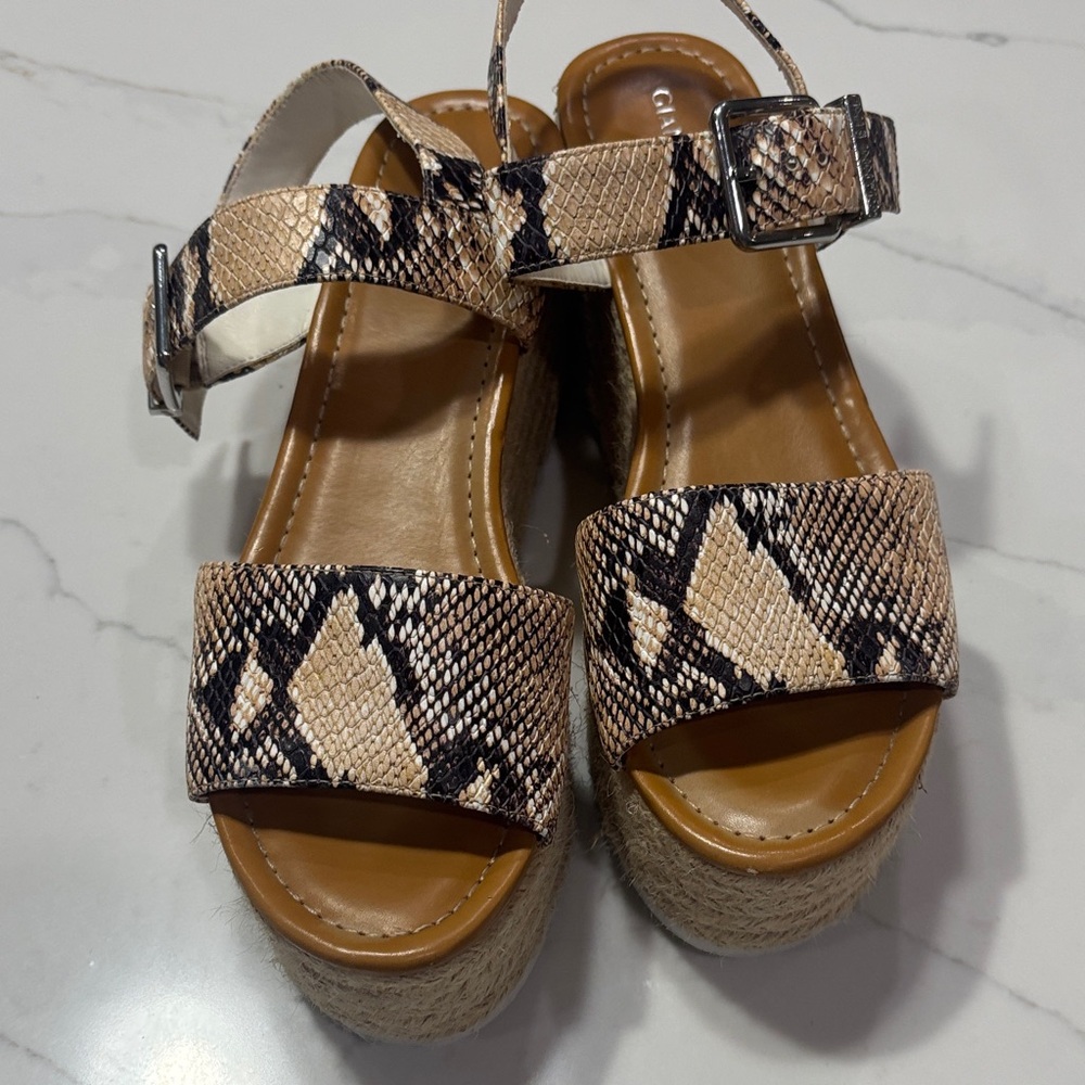 Gianni Bini Neutral Snake-Print Espadrille Platform Sandals - Picture 7 of 14